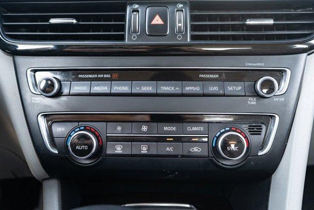 Photo of 2018 Snow White Pearl Kia Optima