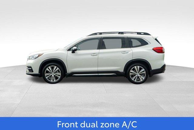 Photo of 2022 Crystal White Pearl Subaru Ascent