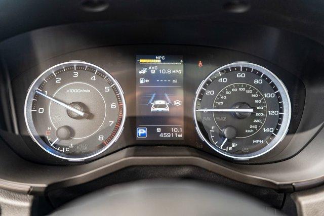 Photo of 2022 Crystal White Pearl Subaru Ascent