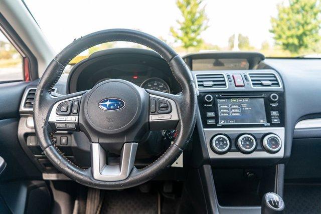 Photo of 2016 Venetian Red Pearl Subaru Crosstrek