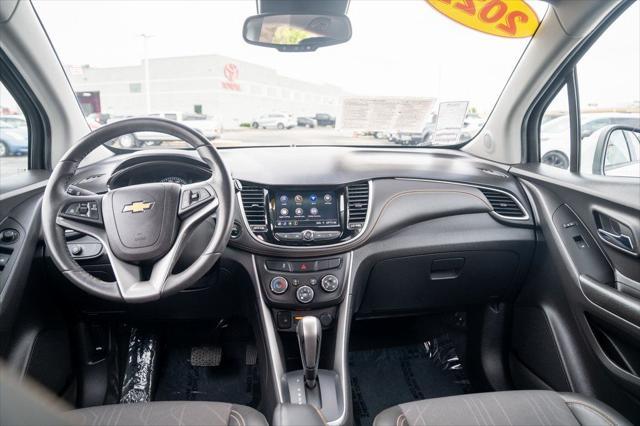 Photo of 2022 Summit White Chevrolet Trax