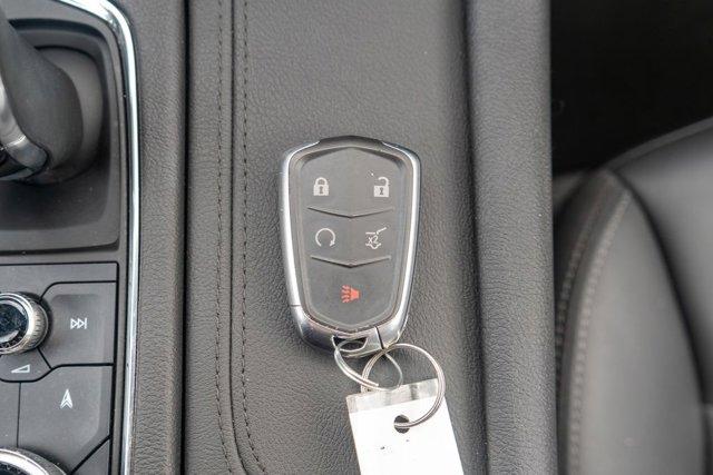 Photo of 2023 Argent Silver Metallic Cadillac XT5