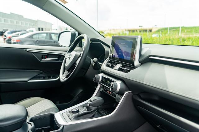 Photo of 2025 Magnetic Gray Toyota RAV4 Hybrid
