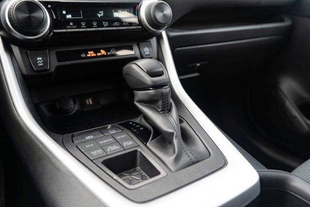 Photo of 2024 Silver Sky Metallic Toyota RAV4