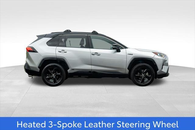 Photo of 2020 Silver Sky Metallic w/Midnight Black Roof Toyota RAV4 Hybrid