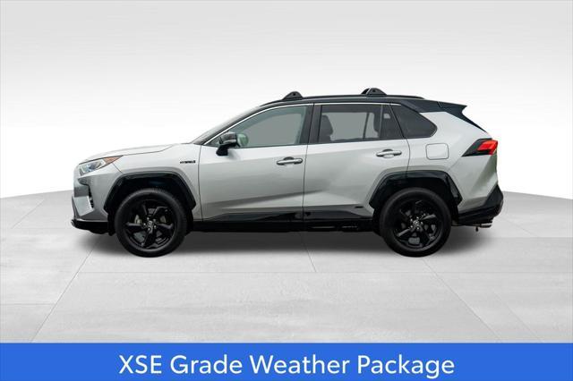 Photo of 2020 Silver Sky Metallic w/Midnight Black Roof Toyota RAV4 Hybrid