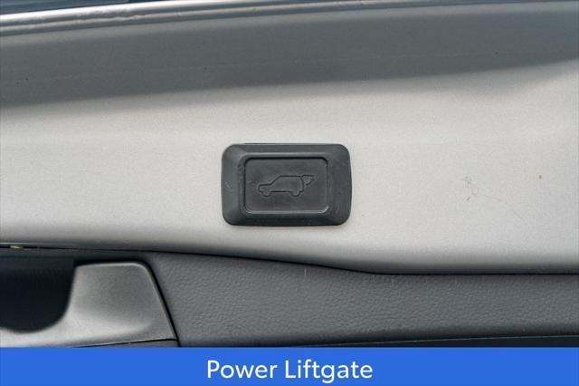 Photo of 2020 Silver Sky Metallic w/Midnight Black Roof Toyota RAV4 Hybrid
