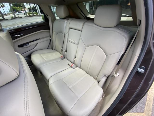 Photo of 2015 Cocoa Bronze Metallic Cadillac SRX