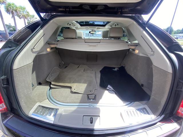 Photo of 2015 Cocoa Bronze Metallic Cadillac SRX