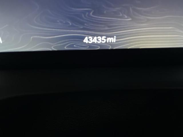 Photo of 2021 Silver Zynith Jeep Grand Cherokee L