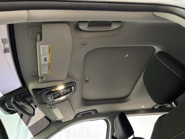 Photo of 2021 Silver Zynith Jeep Grand Cherokee L