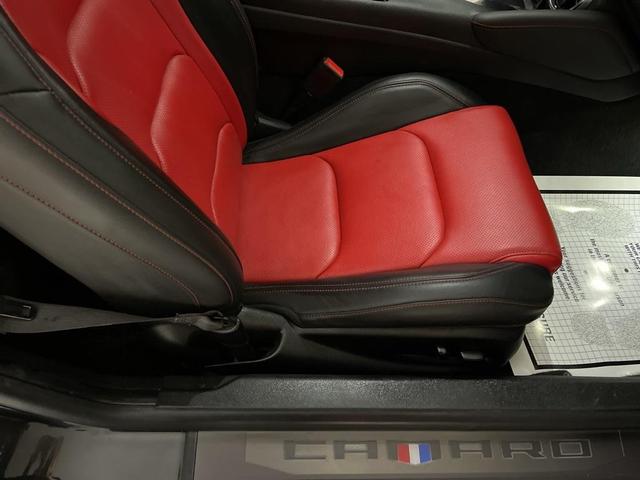 Photo of 2023 Black Chevrolet Camaro