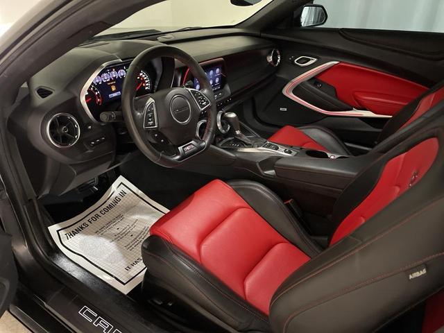 Photo of 2023 Black Chevrolet Camaro