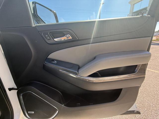 Photo of 2020 Summit White Chevrolet Tahoe