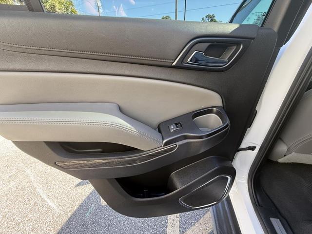 Photo of 2020 Summit White Chevrolet Tahoe