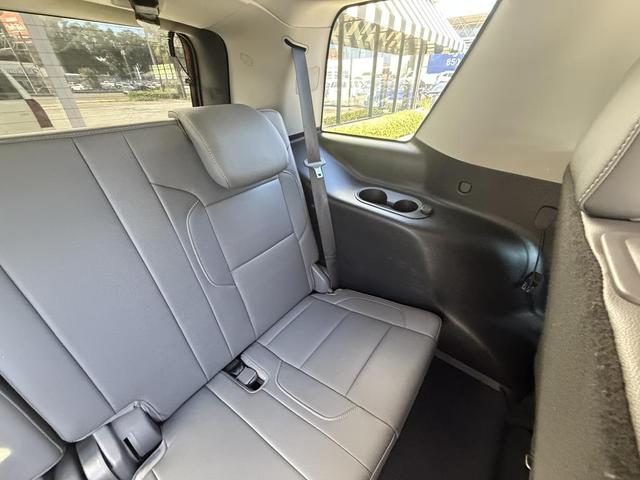 Photo of 2020 Summit White Chevrolet Tahoe