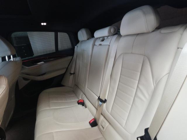 Photo of 2019 Flamenco Red Metallic BMW X4