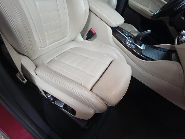 Photo of 2019 Flamenco Red Metallic BMW X4