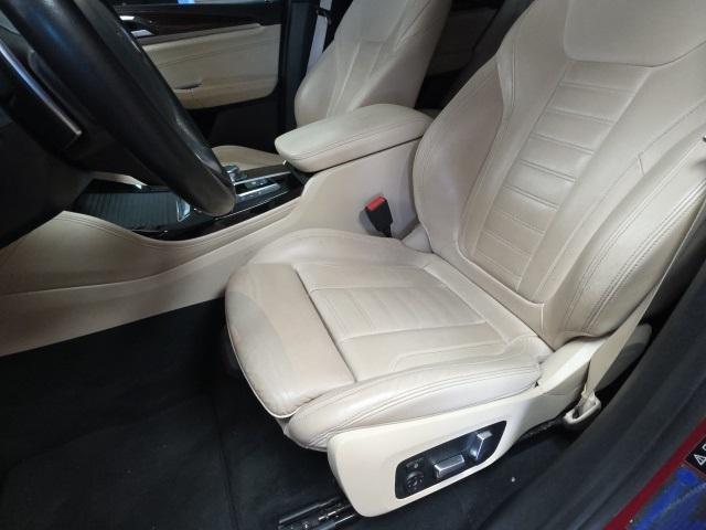 Photo of 2019 Flamenco Red Metallic BMW X4