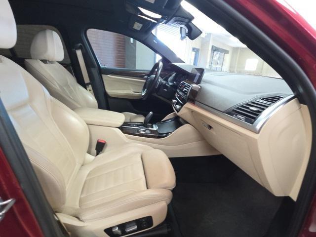 Photo of 2019 Flamenco Red Metallic BMW X4