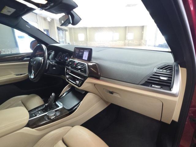 Photo of 2019 Flamenco Red Metallic BMW X4