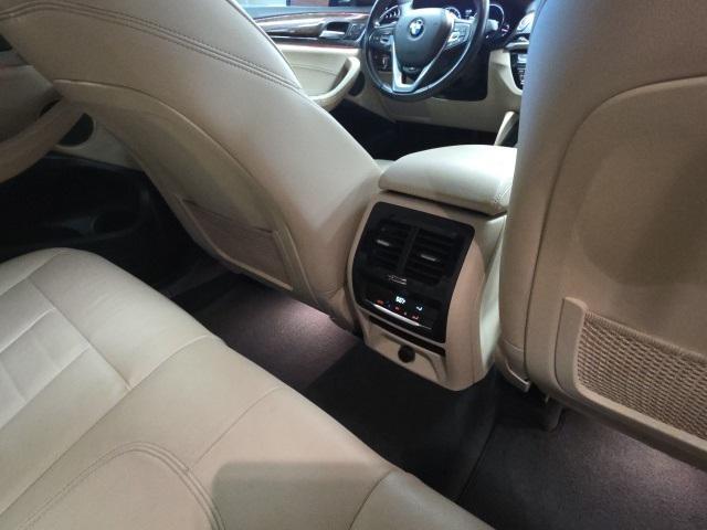 Photo of 2019 Flamenco Red Metallic BMW X4