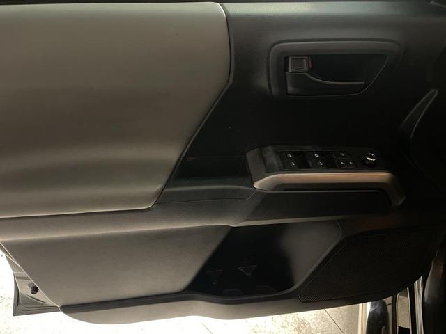 Photo of 2018 Cement Toyota Tacoma