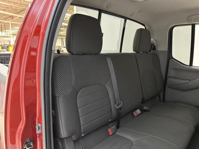 Photo of 2015 Lava Red Nissan Frontier