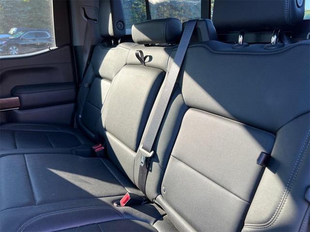Photo of 2022 Pacific Blue Metallic GMC Sierra 1500 Limited