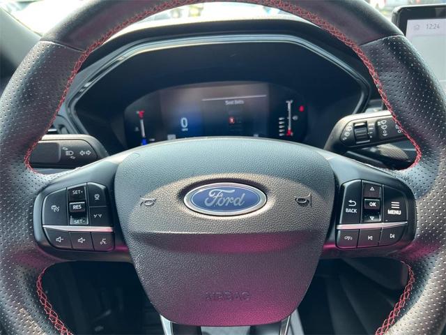 Photo of 2024 Agate Black Metallic Ford Escape