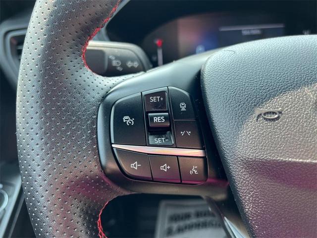 Photo of 2024 Agate Black Metallic Ford Escape