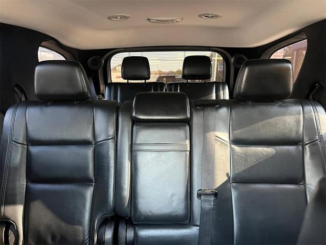 Photo of 2012 Brilliant Black Crystal Pearlcoat Dodge Durango