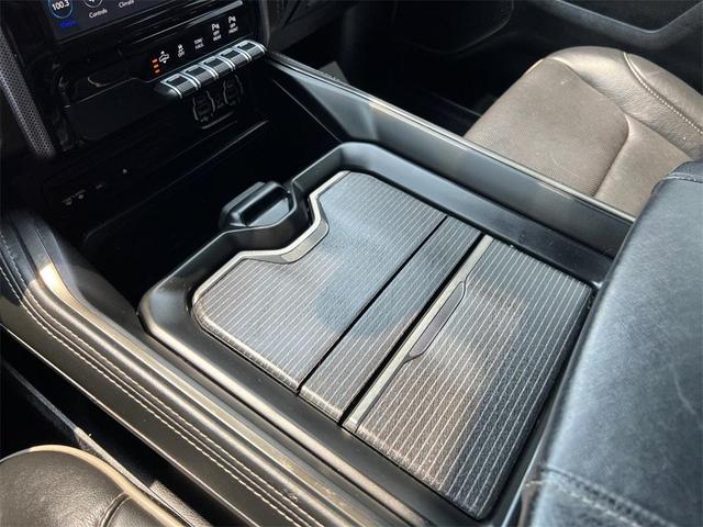 Photo of 2019 Diamond Black RAM 1500