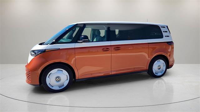 Photo of 2025 Energetic Orange Volkswagen ID. Buzz