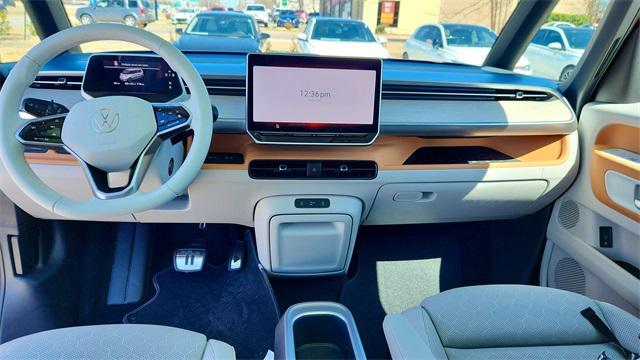 Photo of 2025 Energetic Orange Volkswagen ID. Buzz