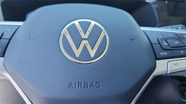 Photo of 2024 Pure White Volkswagen Taos