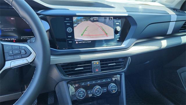 Photo of 2024 Pure White Volkswagen Taos