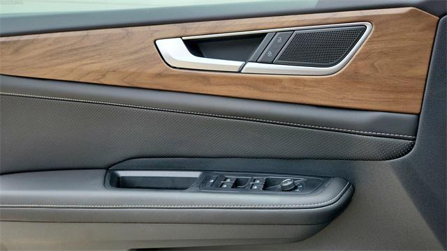 Photo of 2025  Volkswagen Atlas