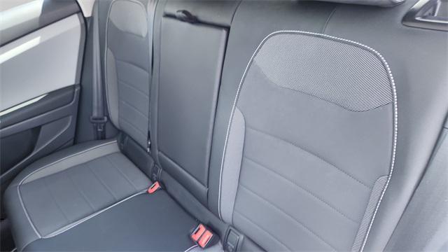 Photo of 2023 White Volkswagen Taos