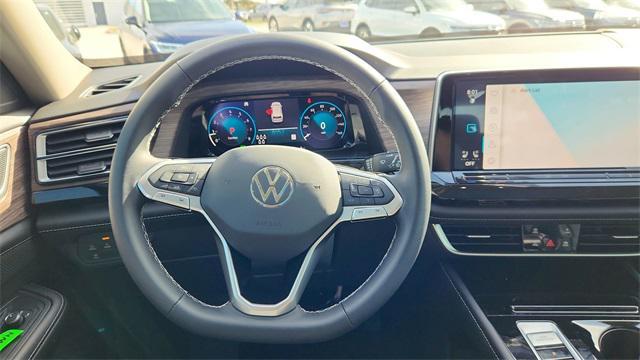 Photo of 2025 Mountain Lake Blue Metallic Volkswagen Atlas