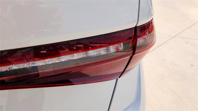 Photo of 2025 Opal White Pearl Volkswagen Jetta
