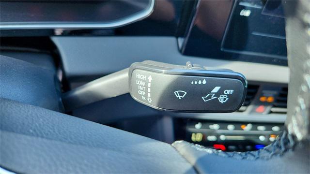 Photo of 2025 Gray Volkswagen Jetta