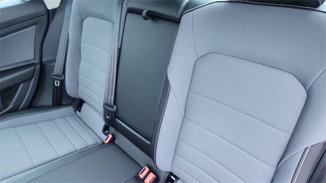 Photo of 2025 Gray Volkswagen Jetta