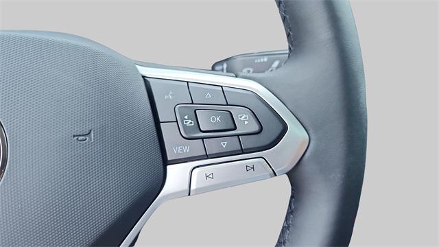 Photo of 2025 Gray Volkswagen Jetta
