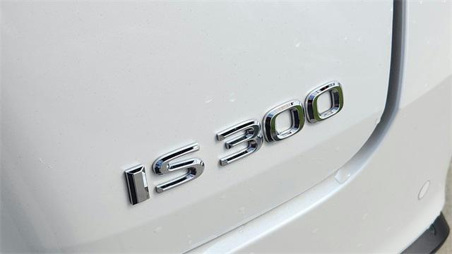 Photo of 2023 Eminent White Pearl Lexus IS 300