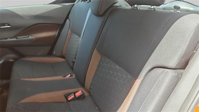 Photo of 2023 Monarch Orange Metallic/Super Black Nissan Kicks