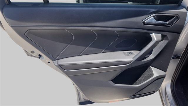 Photo of 2023 Silver Metallic Volkswagen Tiguan