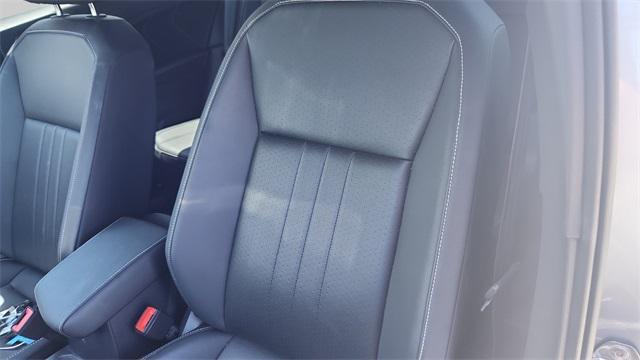 Photo of 2023 Silver Metallic Volkswagen Tiguan