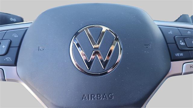 Photo of 2023 Silver Metallic Volkswagen Tiguan