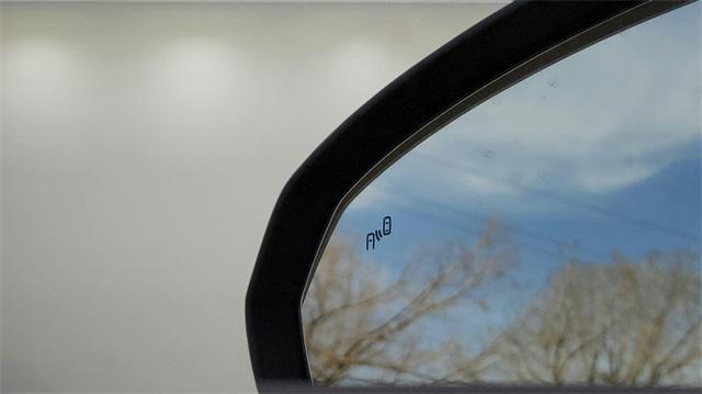 Photo of 2024 Pyrite Silver Metallic Volkswagen Taos